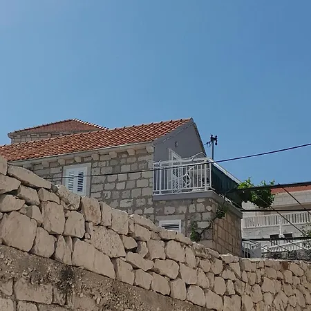 Apartman Silvana & Renata Lumbarda