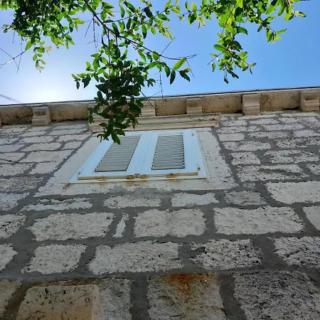 Apartman Silvana & Renata Lumbarda